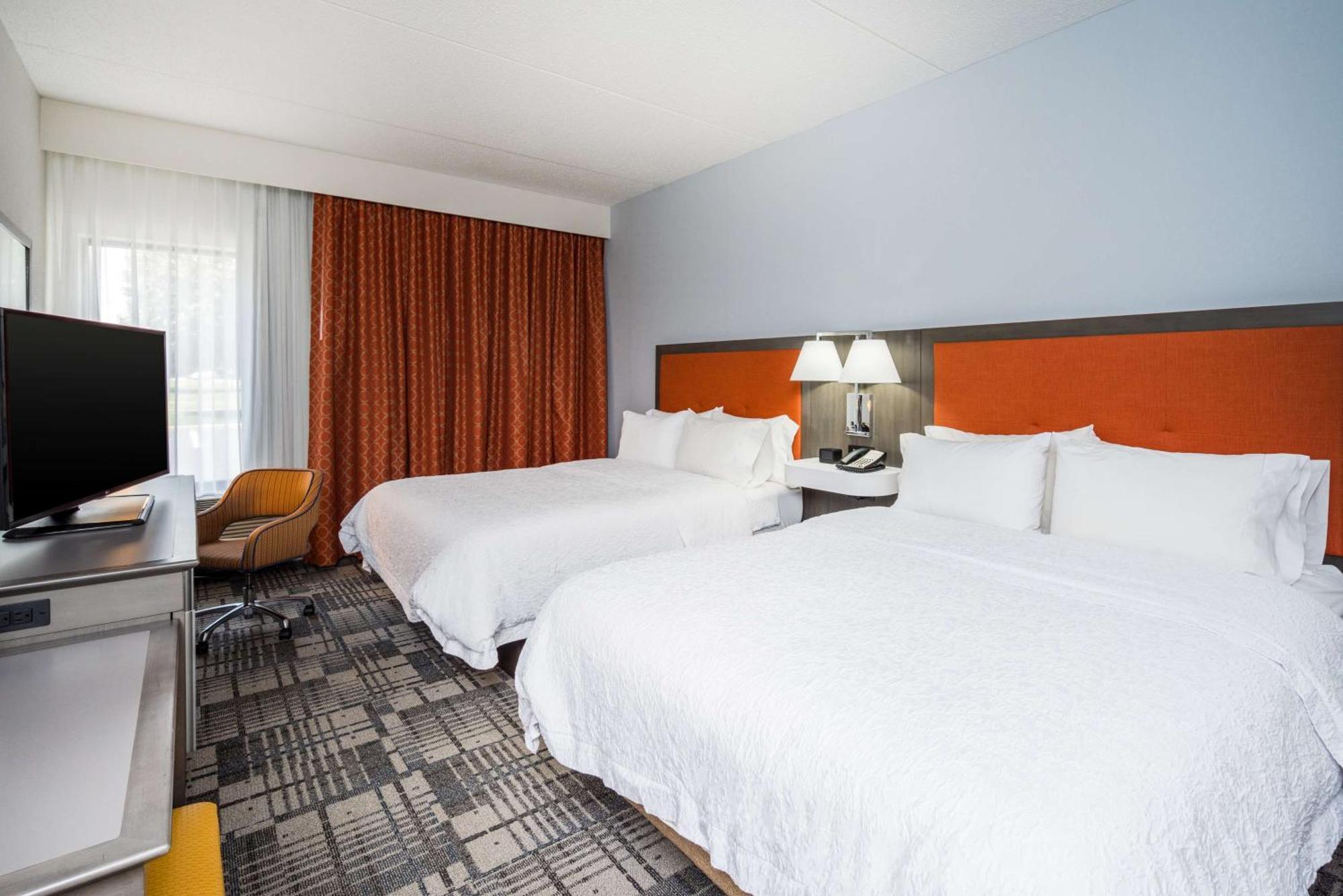 Hampton Inn Plymouth Meeting Bagian luar foto