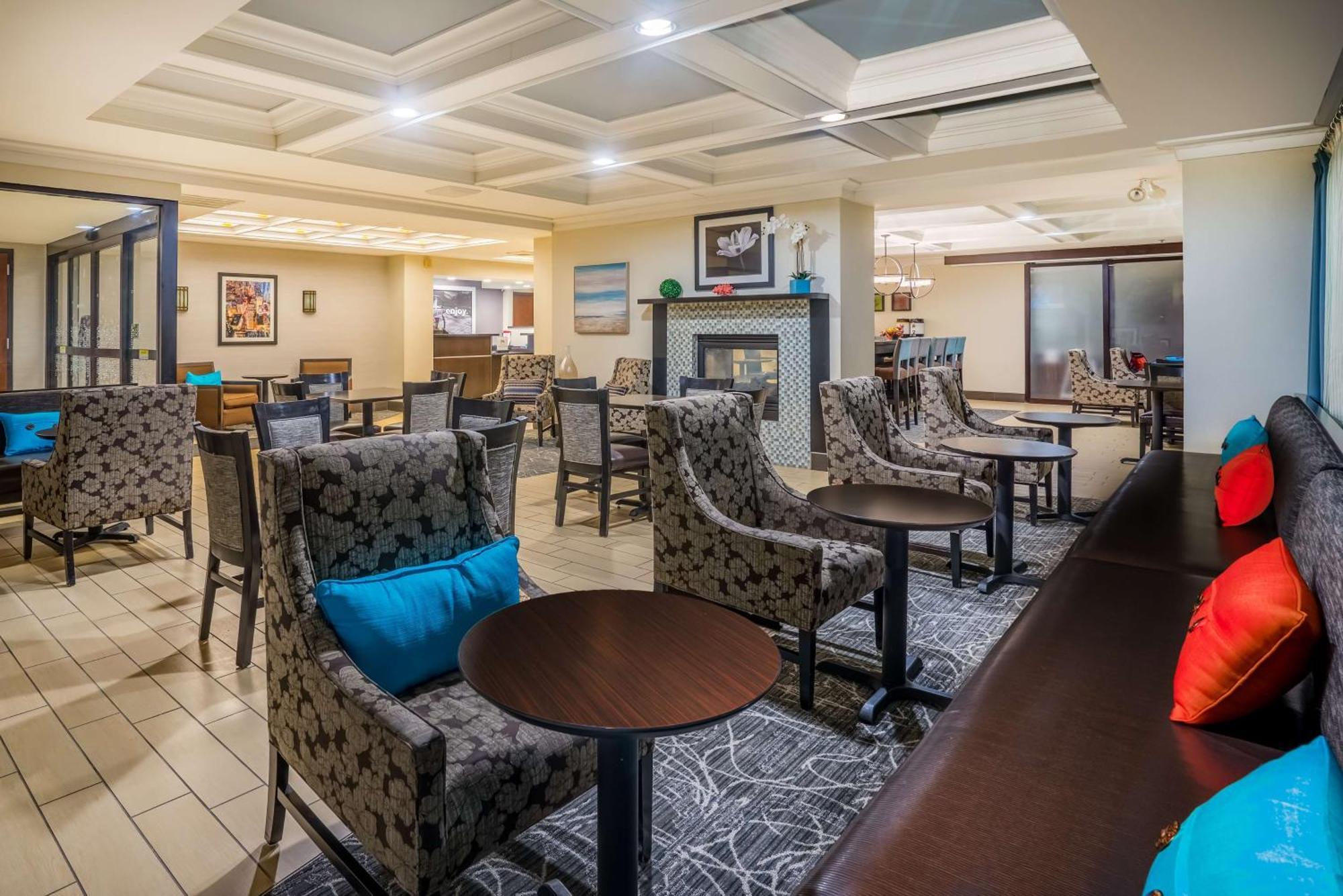 Hampton Inn Plymouth Meeting Bagian luar foto