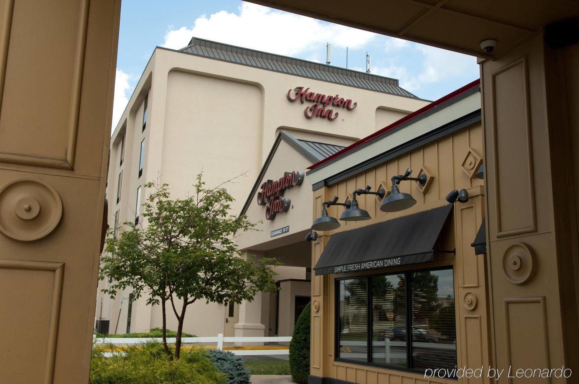 Hampton Inn Plymouth Meeting Bagian luar foto